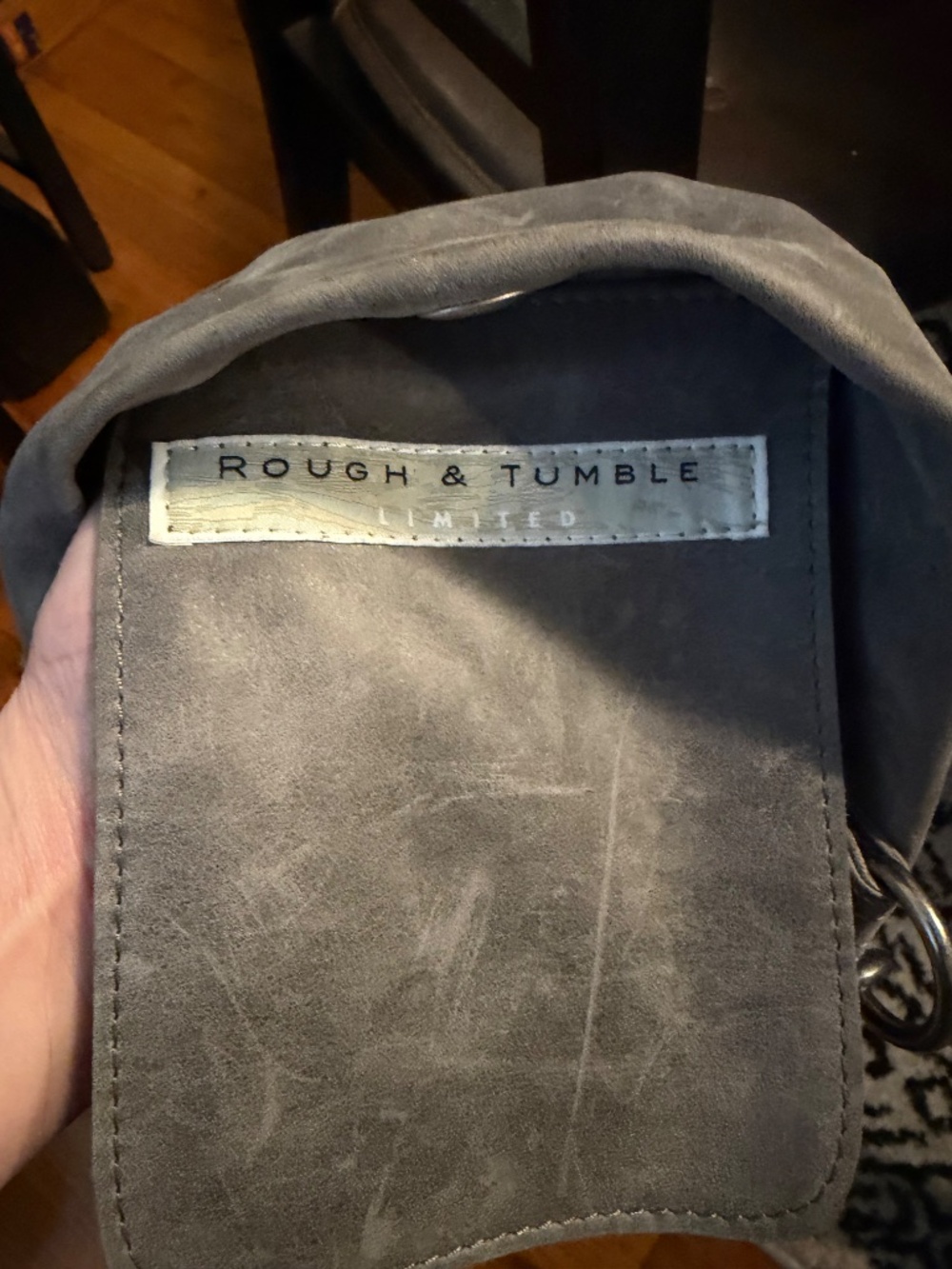 EUC Rough & Tumble Small Leather Lotus in Granite Gray/Grey - Picture 8 of 8